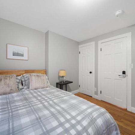 Easy Commute South Boston 4Br 1Bh Apt Εξωτερικό φωτογραφία