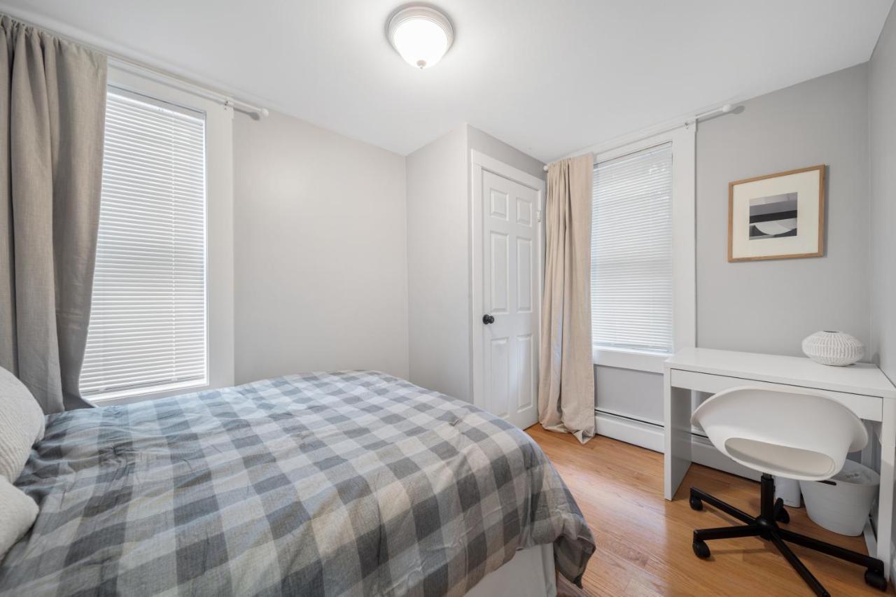 Easy Commute South Boston 4Br 1Bh Apt Εξωτερικό φωτογραφία
